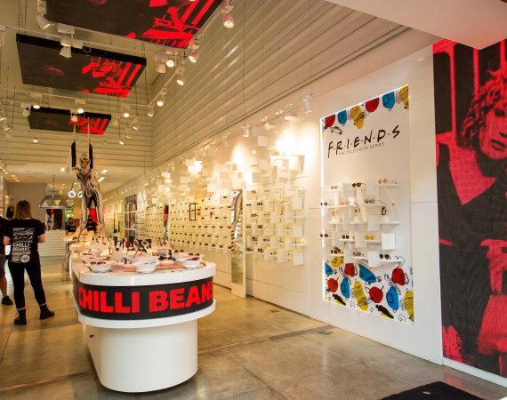 LED Flex�vel Indoor e Totem de LED indoor