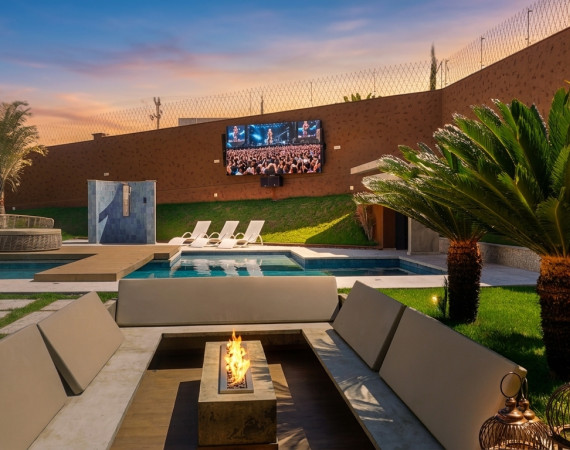 Painel de LED P4 Outdoor - 3,84 x 1,92
