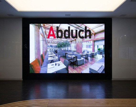 Painel de LED P4 Indoor - 3,32m x 1,92m