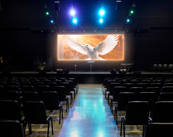 Painel de LED P4.0 Indoor - 7,93m X 3,07m