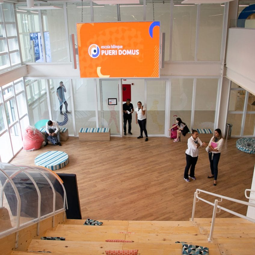 Painel de LED para escolas